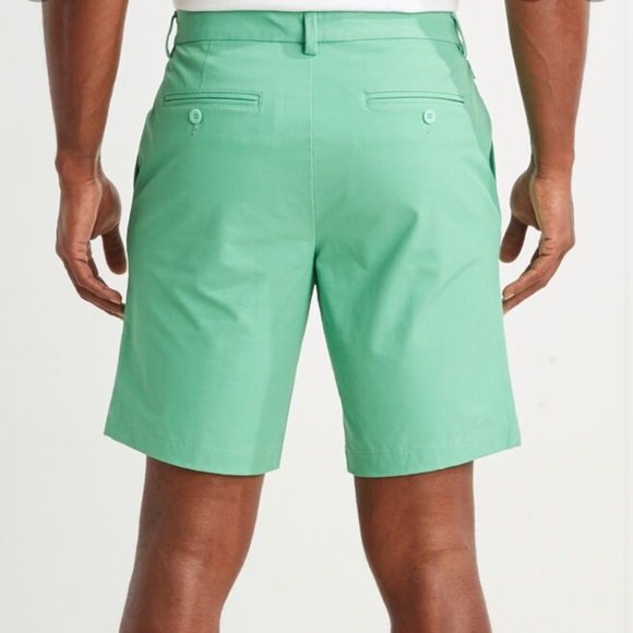 Vineyard Vines Other - Fun colored VV shorts